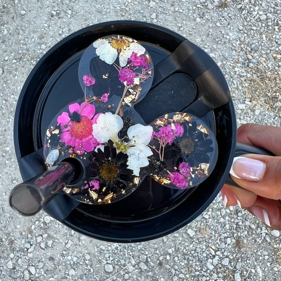 Micky Mouse Stanley Cup Topper - Picture 4 of 4